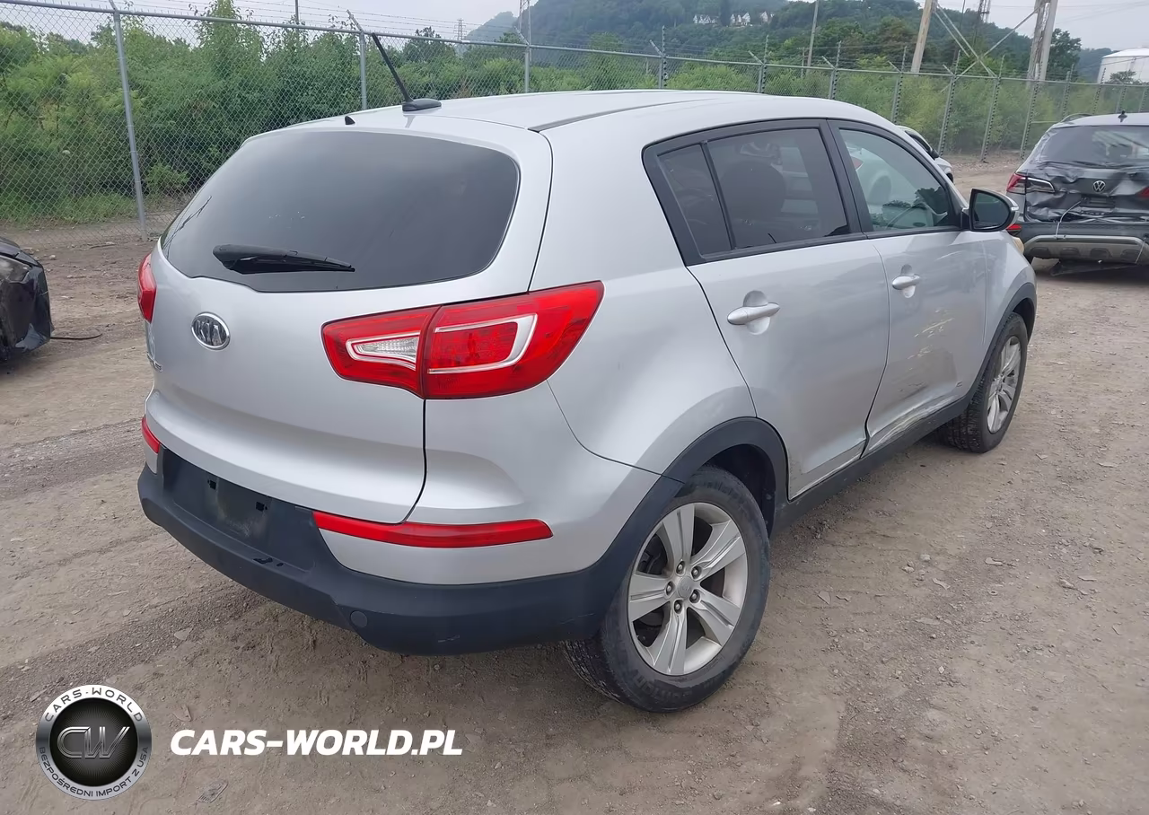 2012 Kia Sportage Lx VIN:KNDPB3A2XC7312851 - 4