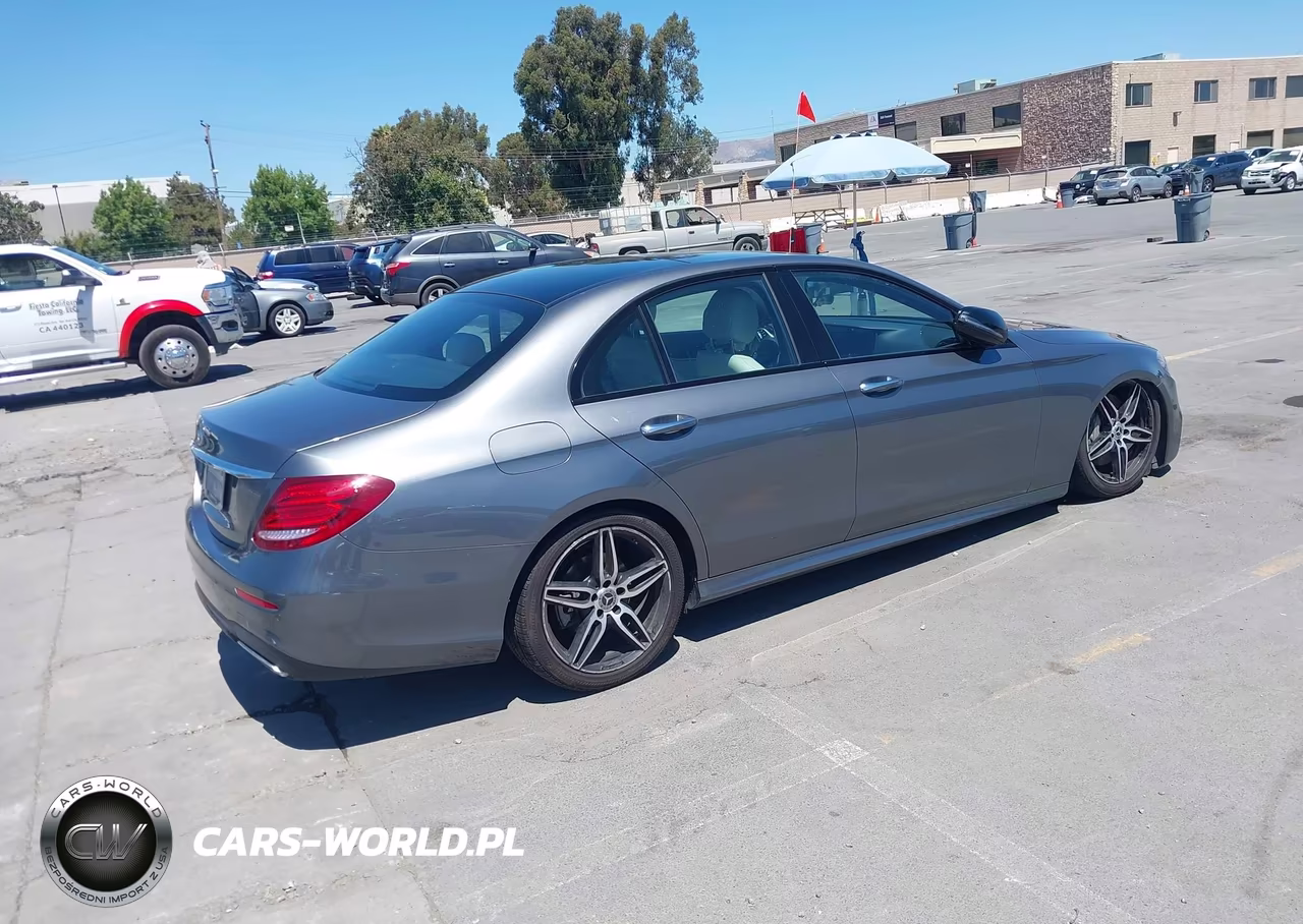 2019 Mercedes-Benz E 300 VIN:WDDZF4JB5KA529735 - 4