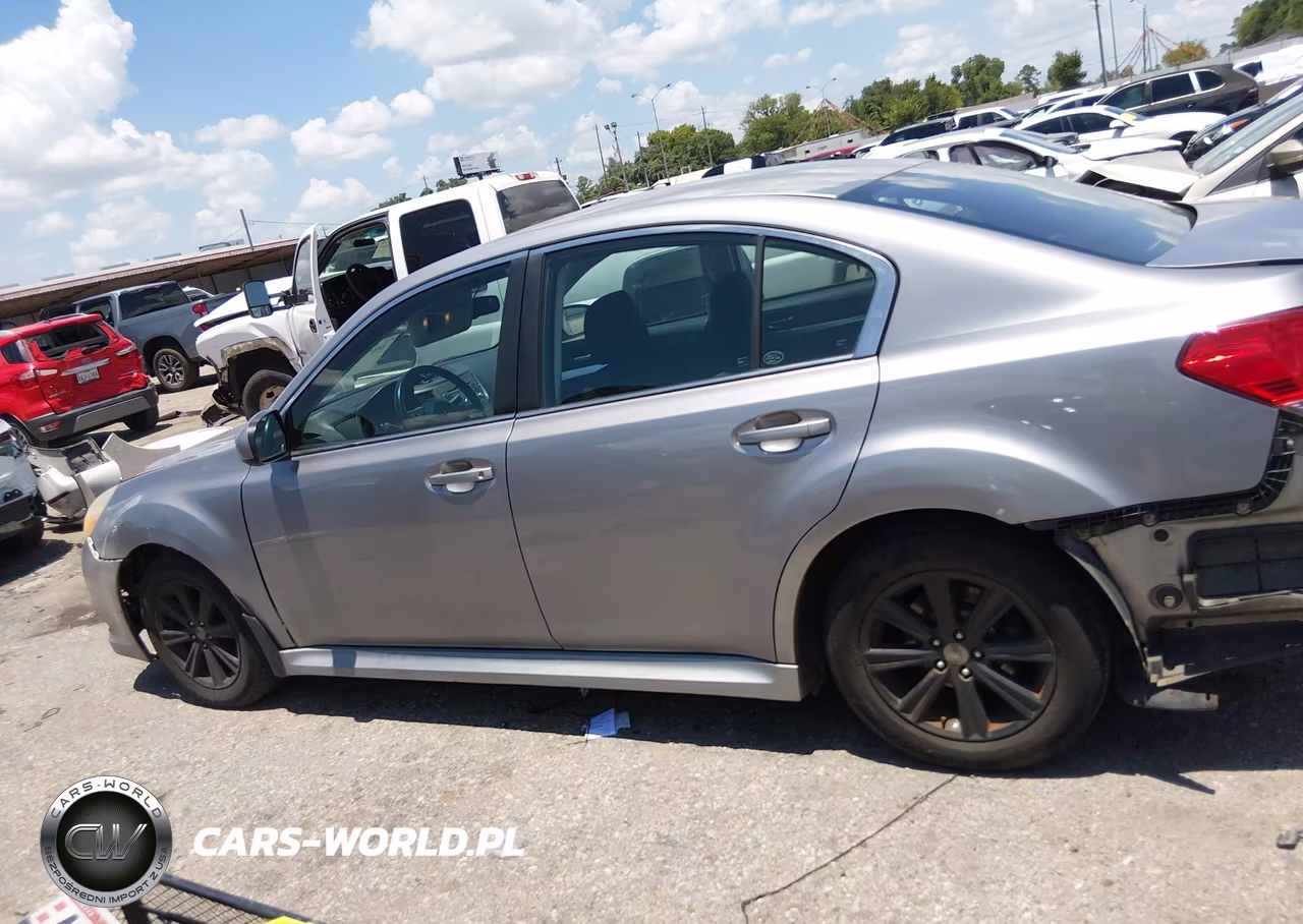 2010 Subaru Legacy 2.5I Premium VIN:4S3BMBG67A3245445 - 14