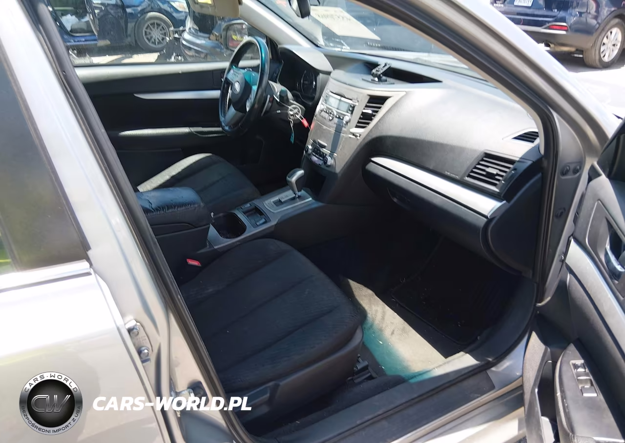 2010 Subaru Legacy 2.5I Premium VIN:4S3BMBG67A3245445 - 5