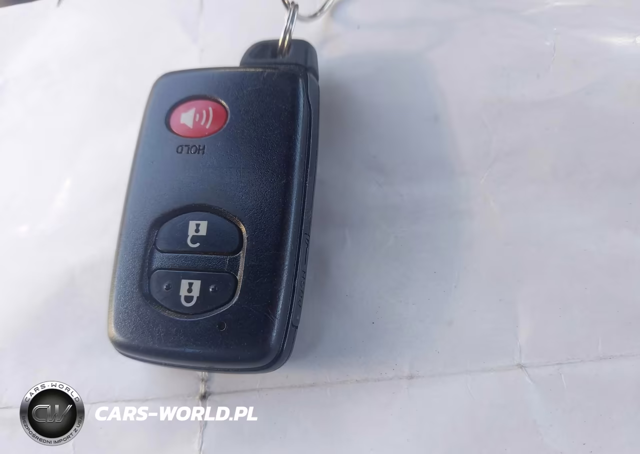 2015 Toyota Prius Three VIN:JTDKN3DUXF0398965 - 11