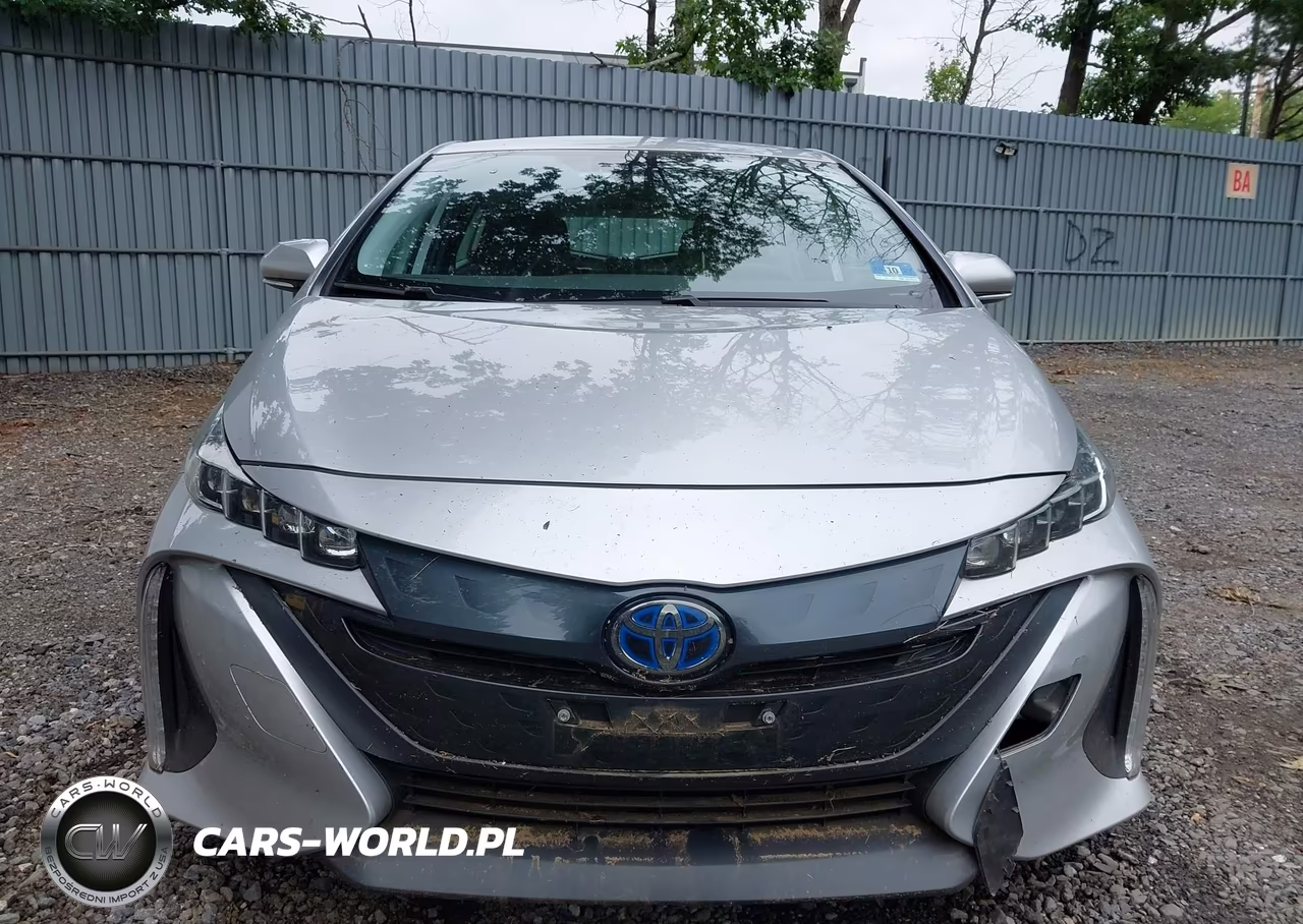 2020 Toyota Prius Prime Le VIN:JTDKARFP0L3159585 - 6