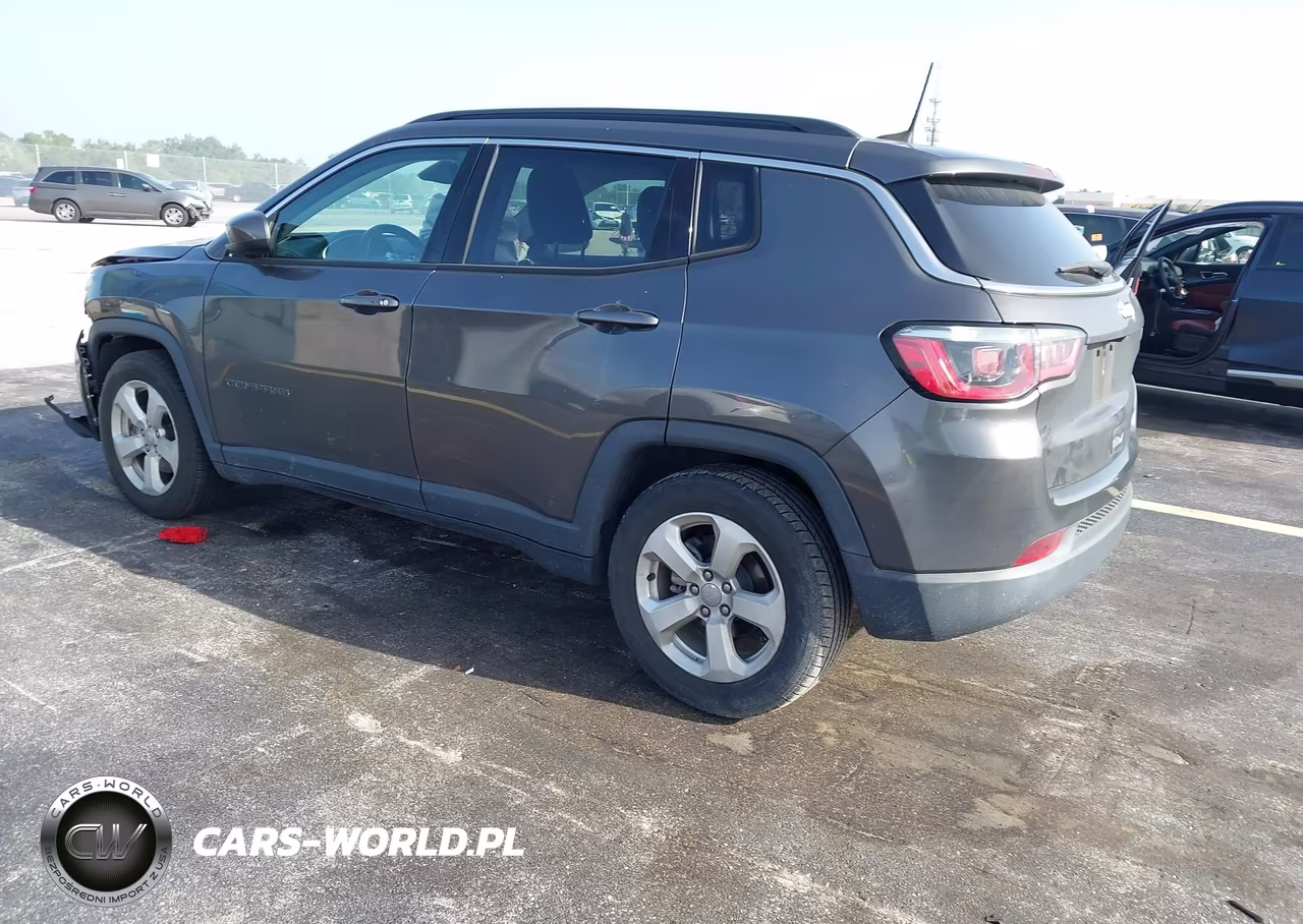 2019 Jeep Compass Latitude Fwd VIN:3C4NJCBB4KT636364 - 3