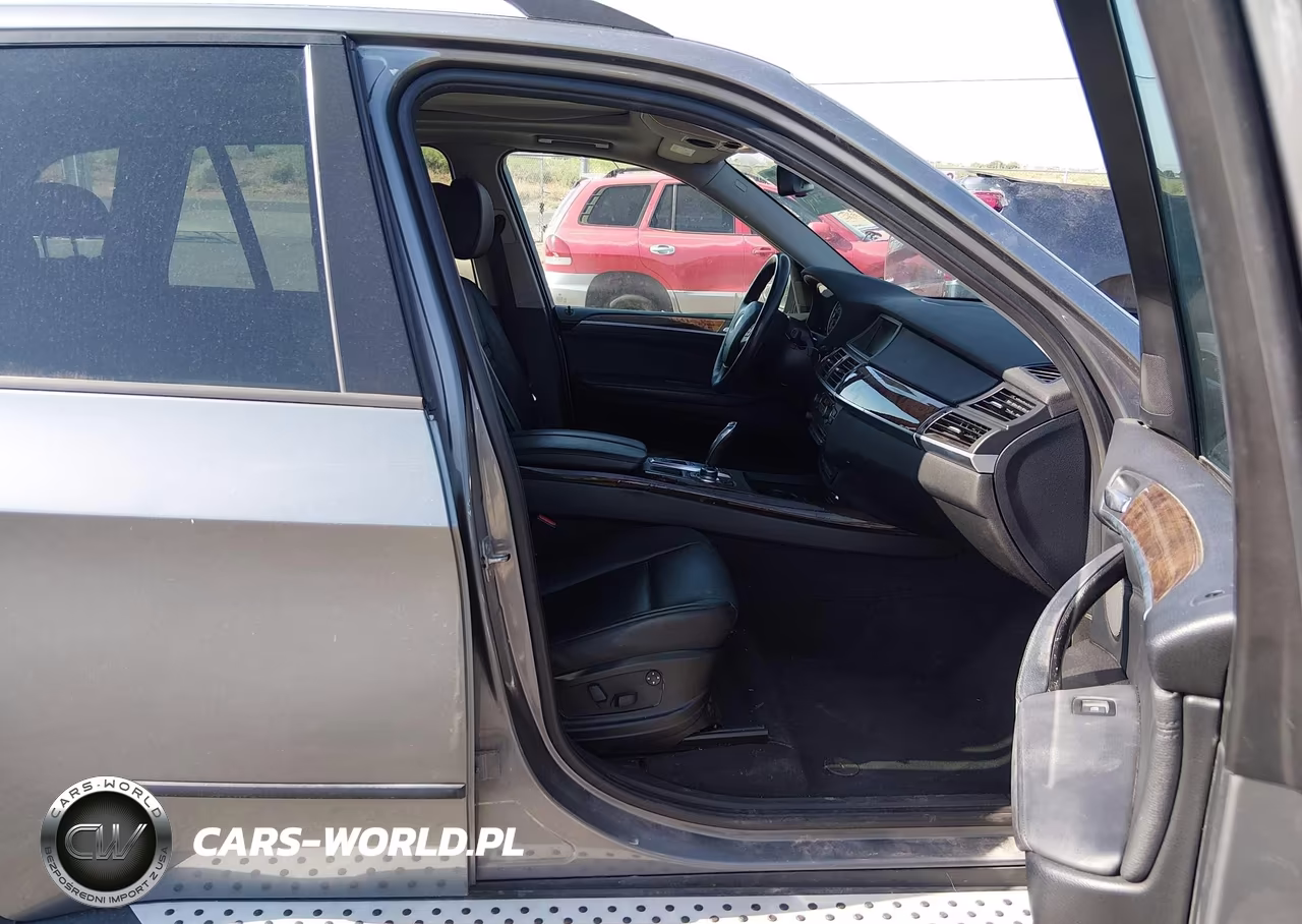 2010 BMW X5 xDrive30I VIN:5UXFE4C52AL381259 - 5