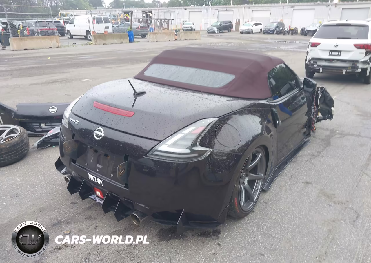 2013 Nissan 370Z Touring VIN:JN1AZ4FH7DM790235 - 4