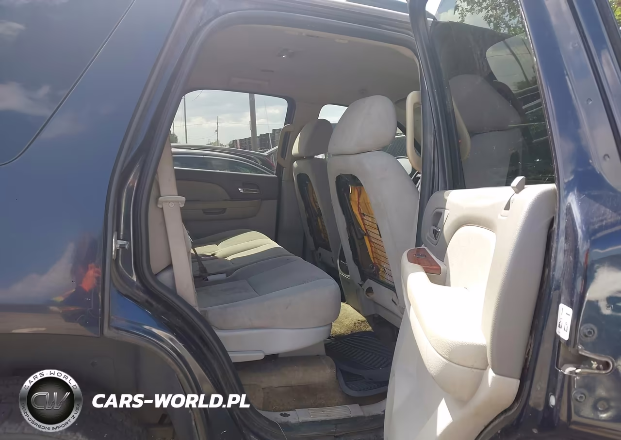 2007 Chevrolet Tahoe Lt VIN:1GNFK13017J338055 - 8