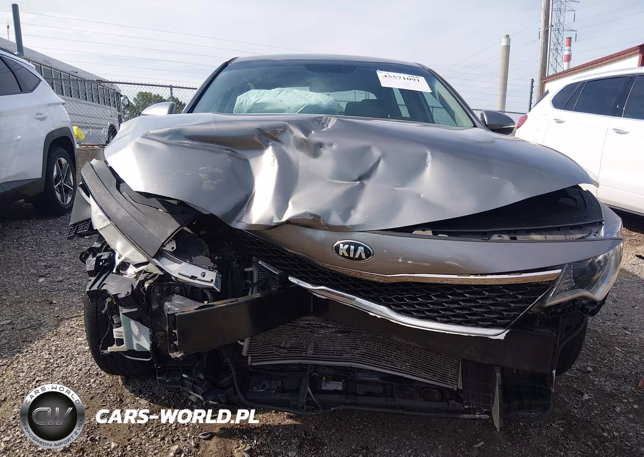 2017 Kia Optima Lx VIN:5XXGT4L32HG155551 - 12