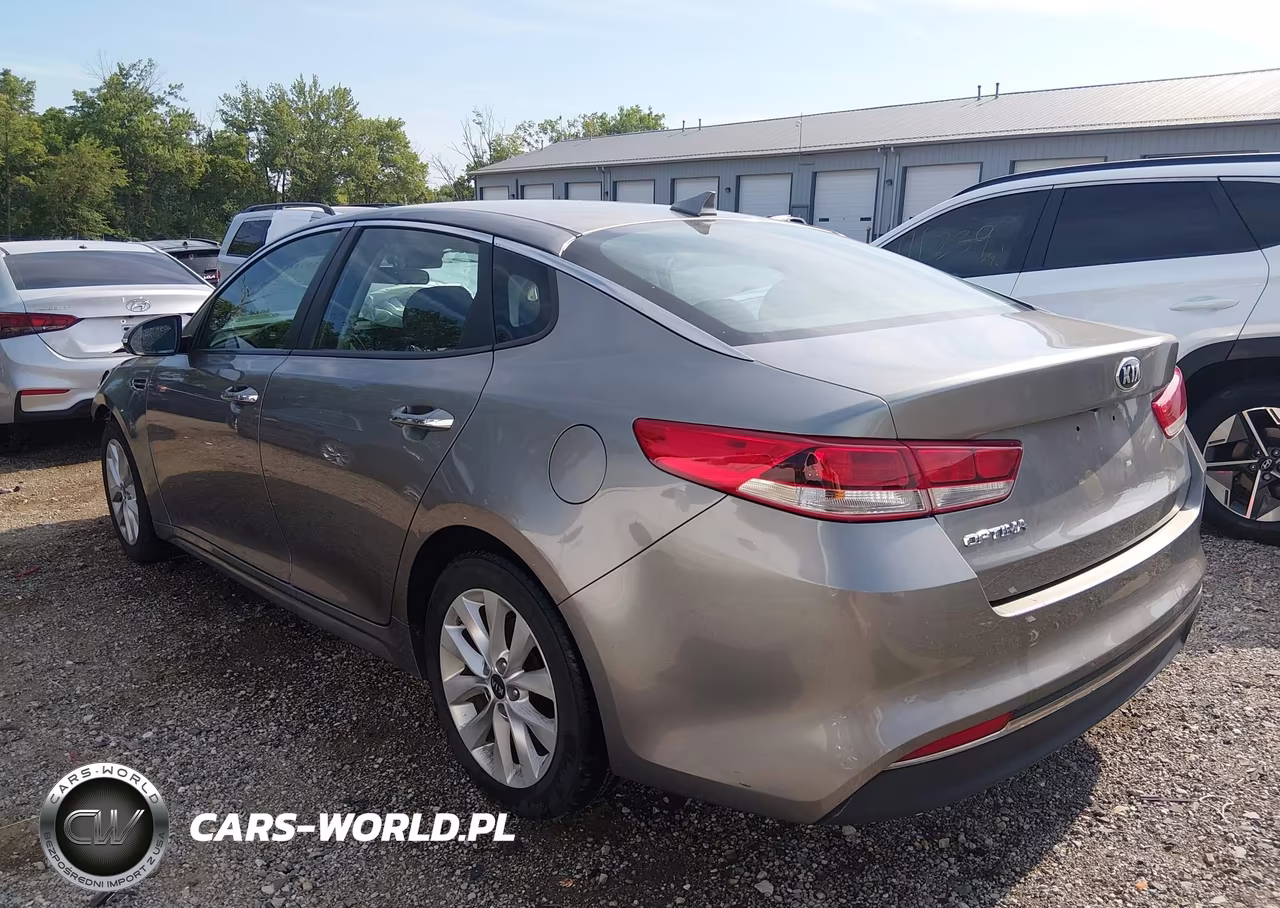 2017 Kia Optima Lx VIN:5XXGT4L32HG155551 - 3