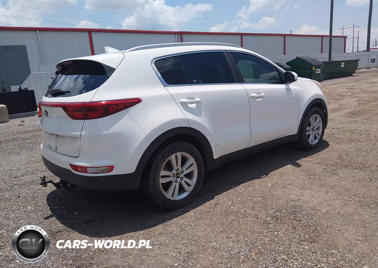 2018 Kia Sportage Lx VIN:KNDPM3AC7J7490328 - 4