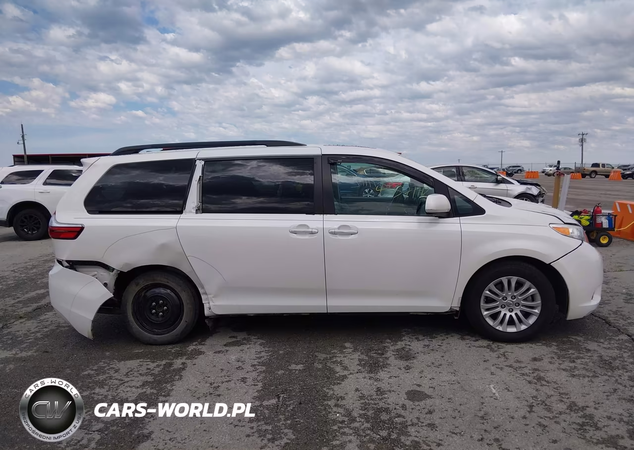 2017 Toyota Sienna Xle Premium 8 Passenger VIN:5TDYZ3DC6HS847872 - 13