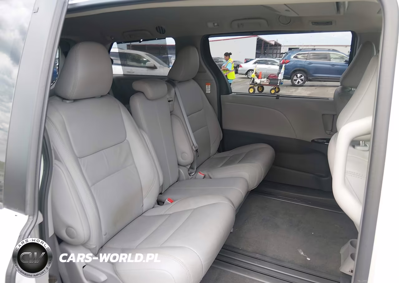 2017 Toyota Sienna Xle Premium 8 Passenger VIN:5TDYZ3DC6HS847872 - 8