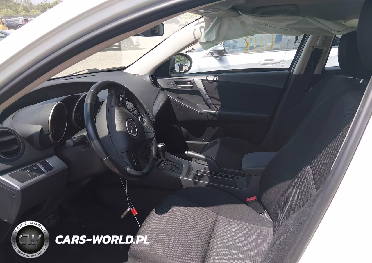 2013 Mazda Mazda3 I Touring VIN:JM1BL1L78D1818249 - 5