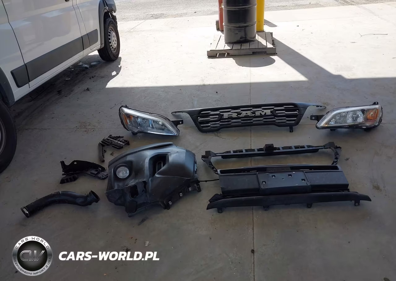 2024 Ram Promaster 3500 Tradesman Low Roof 136 Wb W-Pass Seat VIN:3C6MRVWG3RE154805 - 12