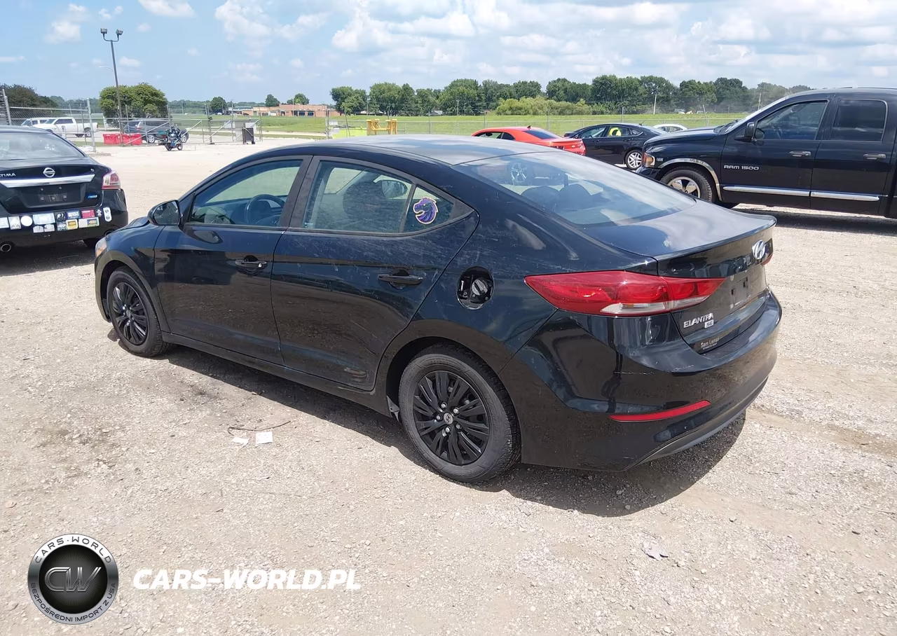 2018 Hyundai Elantra Se VIN:KMHD74LFXJU469882 - 3