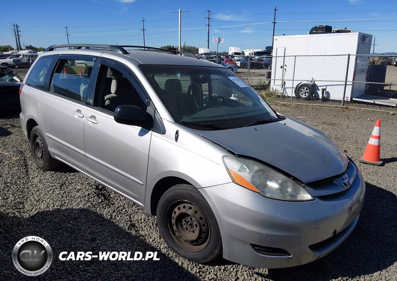 2008 Toyota Sienna Ce – zdjęcie 1 z 17