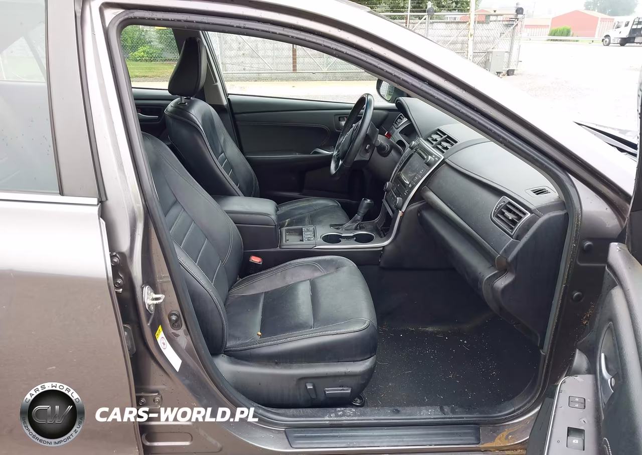 2015 Toyota Camry Hybrid Xle VIN:4T1BD1FK4FU161041 - 5