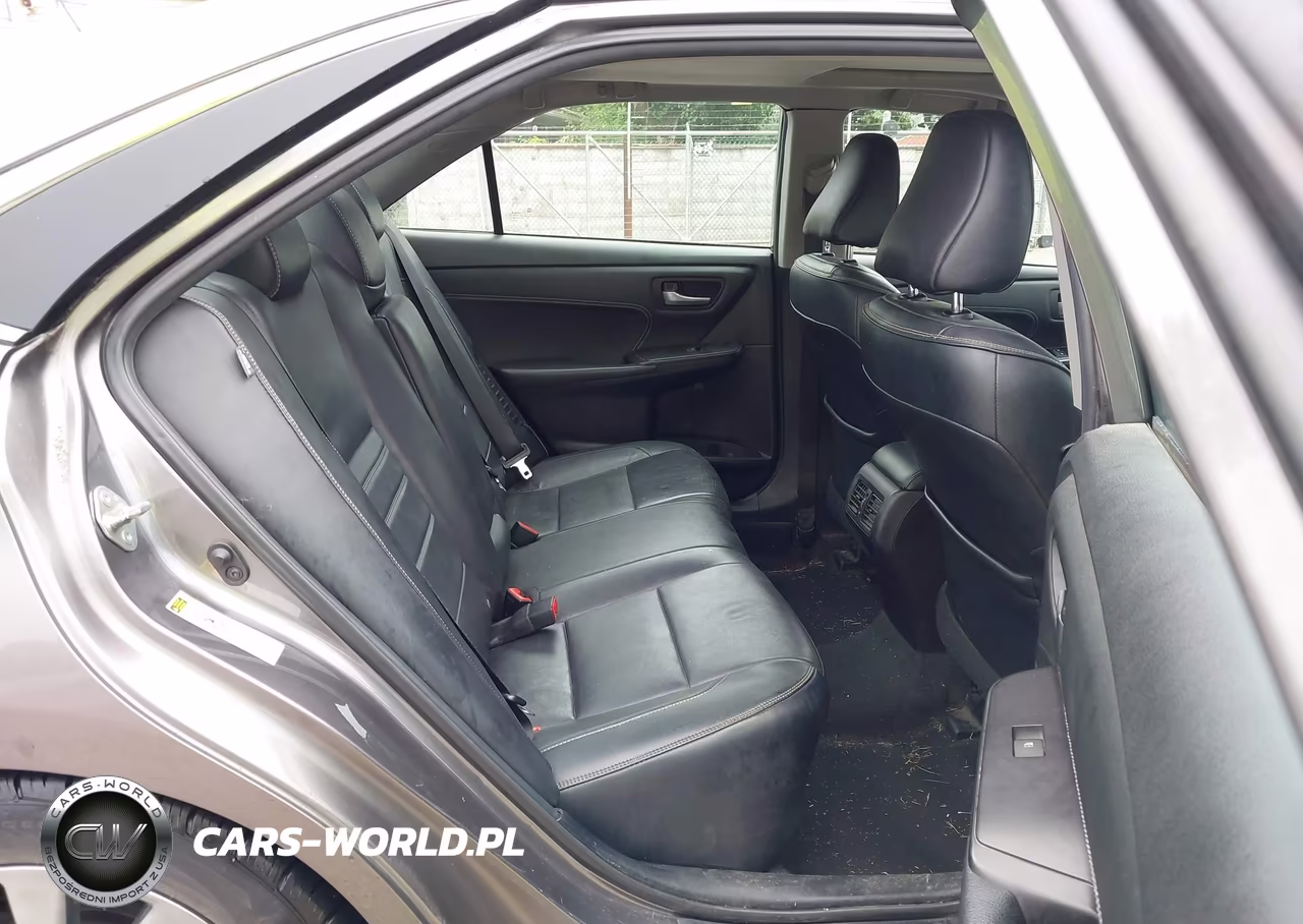 2015 Toyota Camry Hybrid Xle VIN:4T1BD1FK4FU161041 - 8