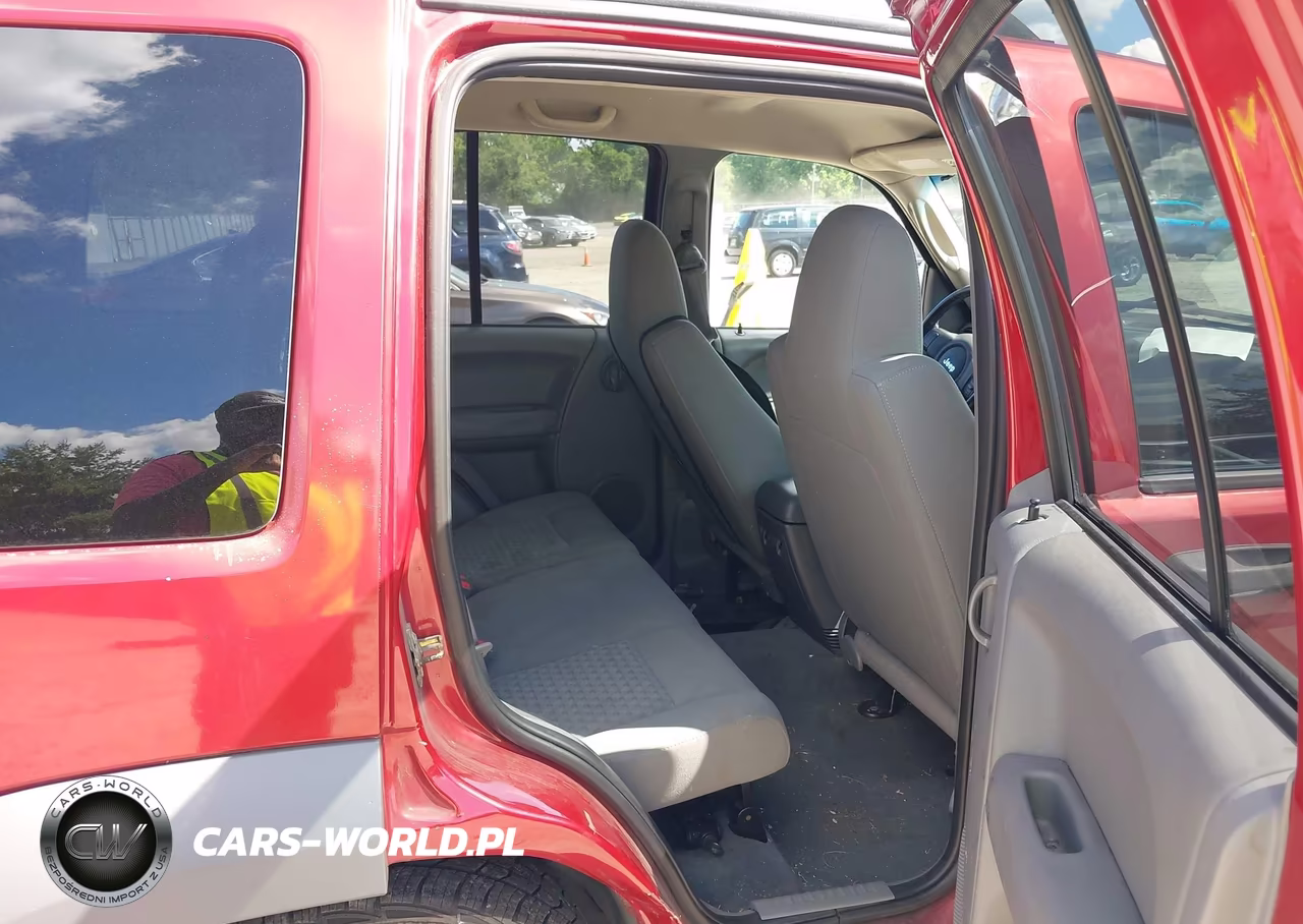 2006 Jeep Liberty Sport VIN:1J4GL48K46W128938 - 8