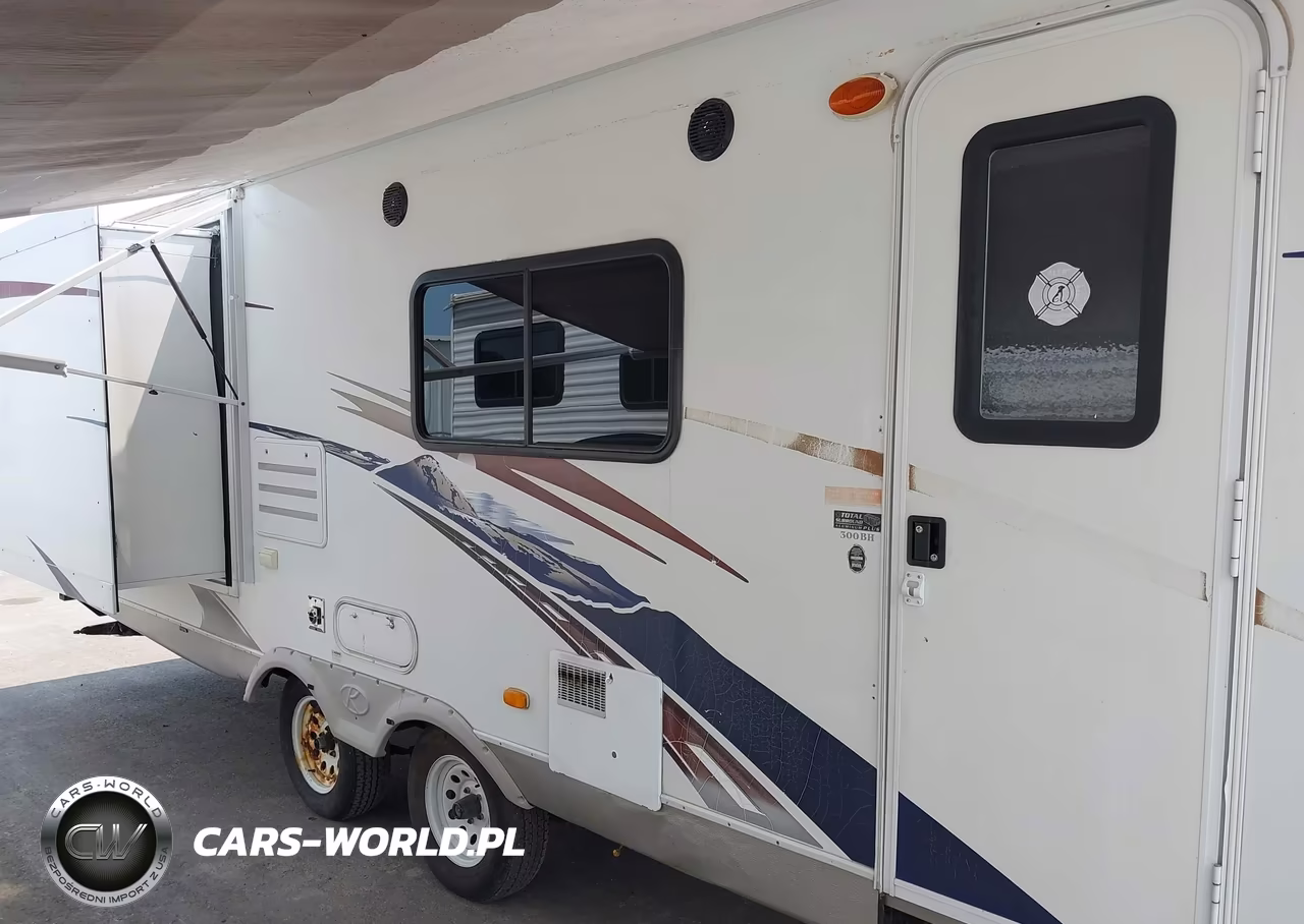 2010 Keystone Ultra Lt VIN:4YDT30026AM410301 - 14