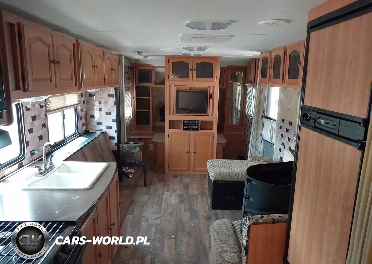 2010 Keystone Ultra Lt VIN:4YDT30026AM410301 - 8