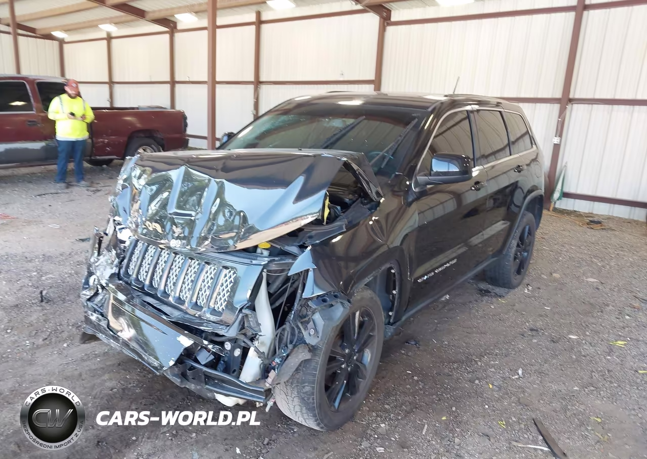 2012 Jeep Grand Cherokee Laredo VIN:1C4RJFAG8CC313383 - 6