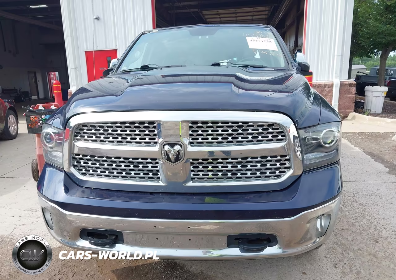 2015 Ram 1500 Laramie VIN:1C6RR7NT6FS533208 - 12