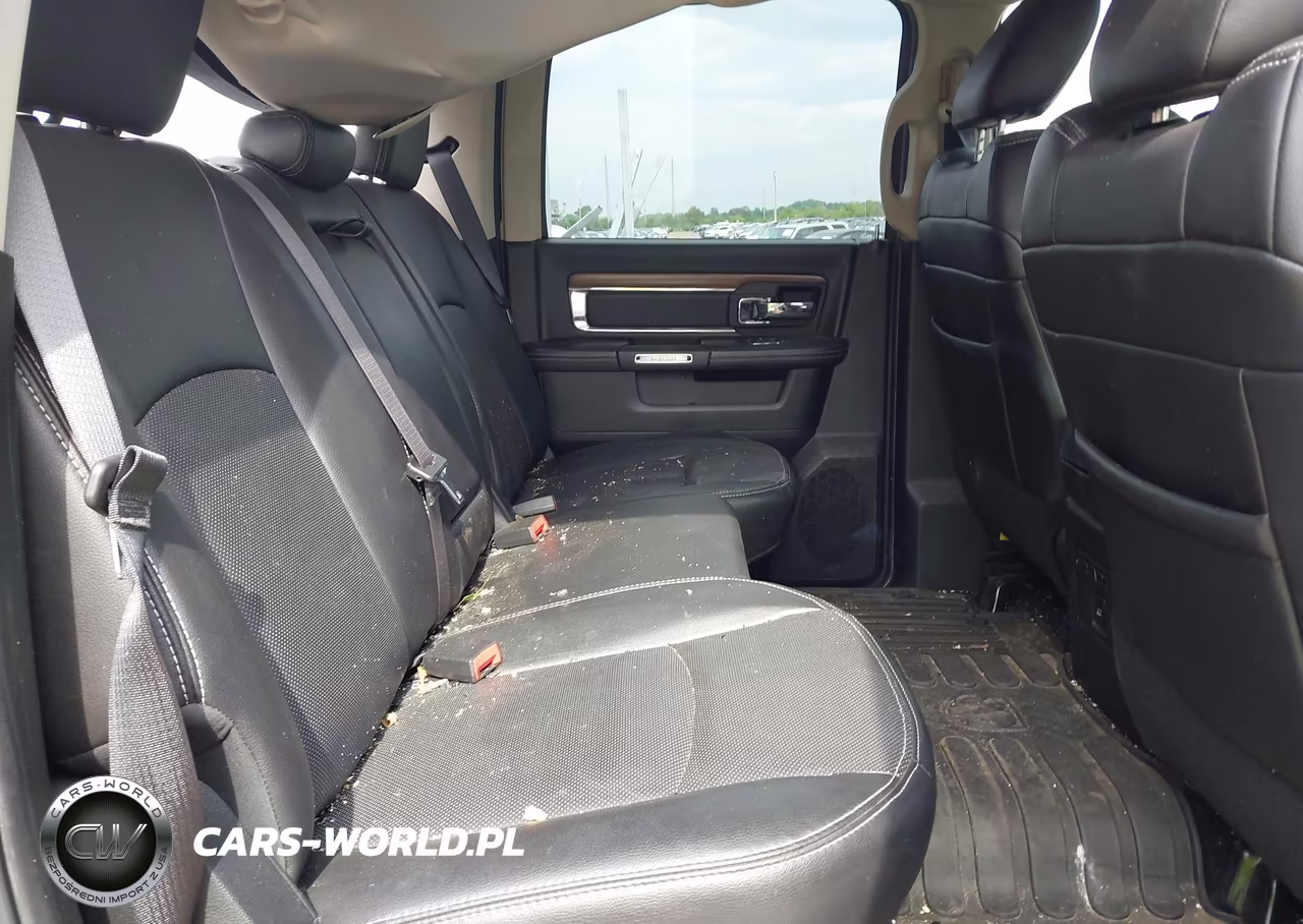2015 Ram 1500 Laramie VIN:1C6RR7NT6FS533208 - 8