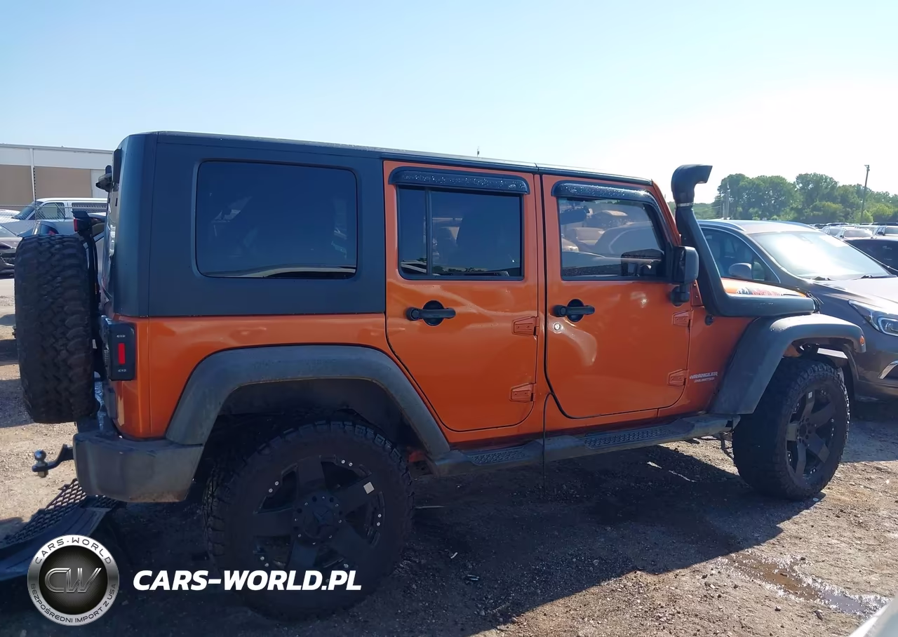 2010 Jeep Wrangler Unlimited Sport VIN:1J4BA3H10AL206658 - 13