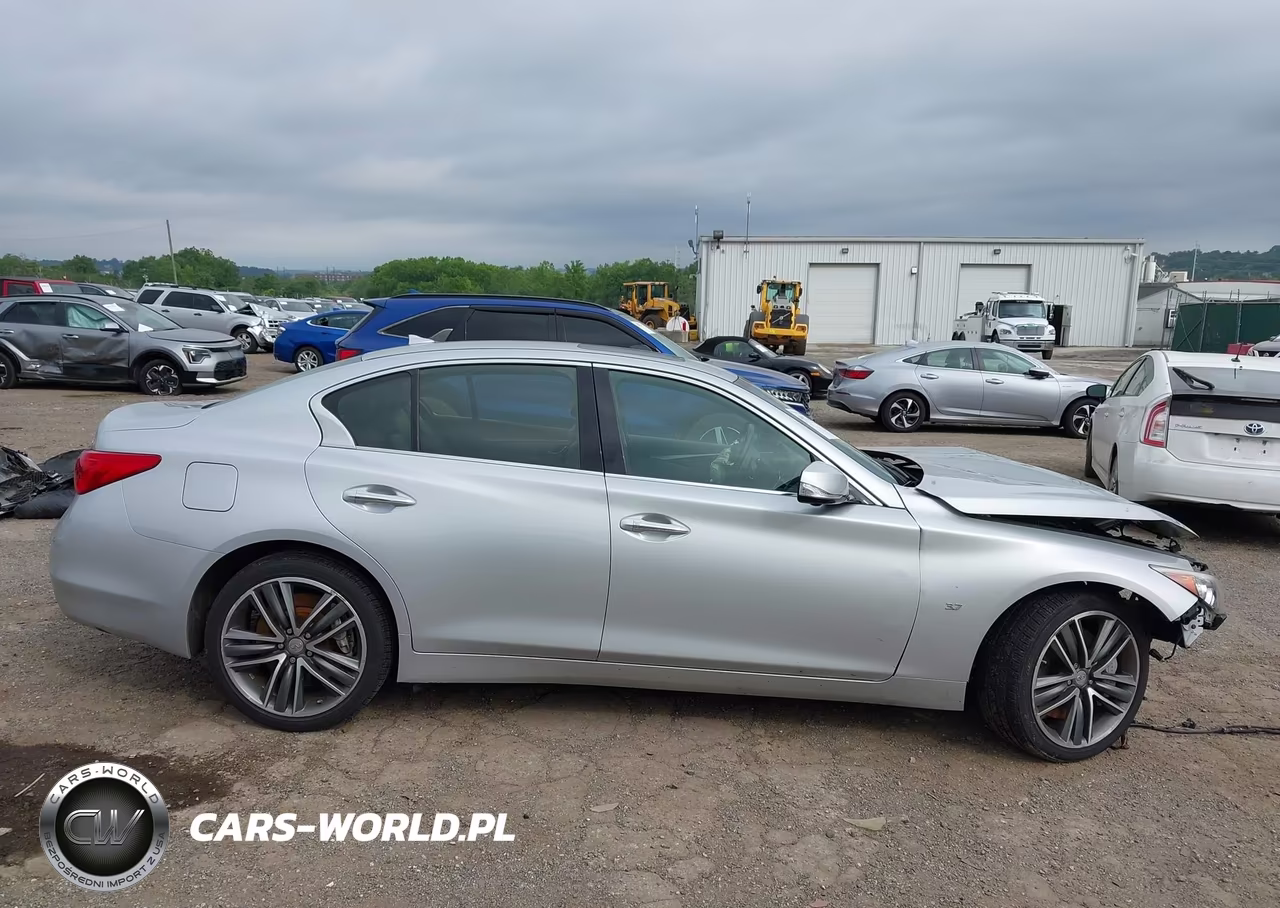 2015 Infiniti Q50 Sport VIN:JN1BV7AR0FM395849 - 14