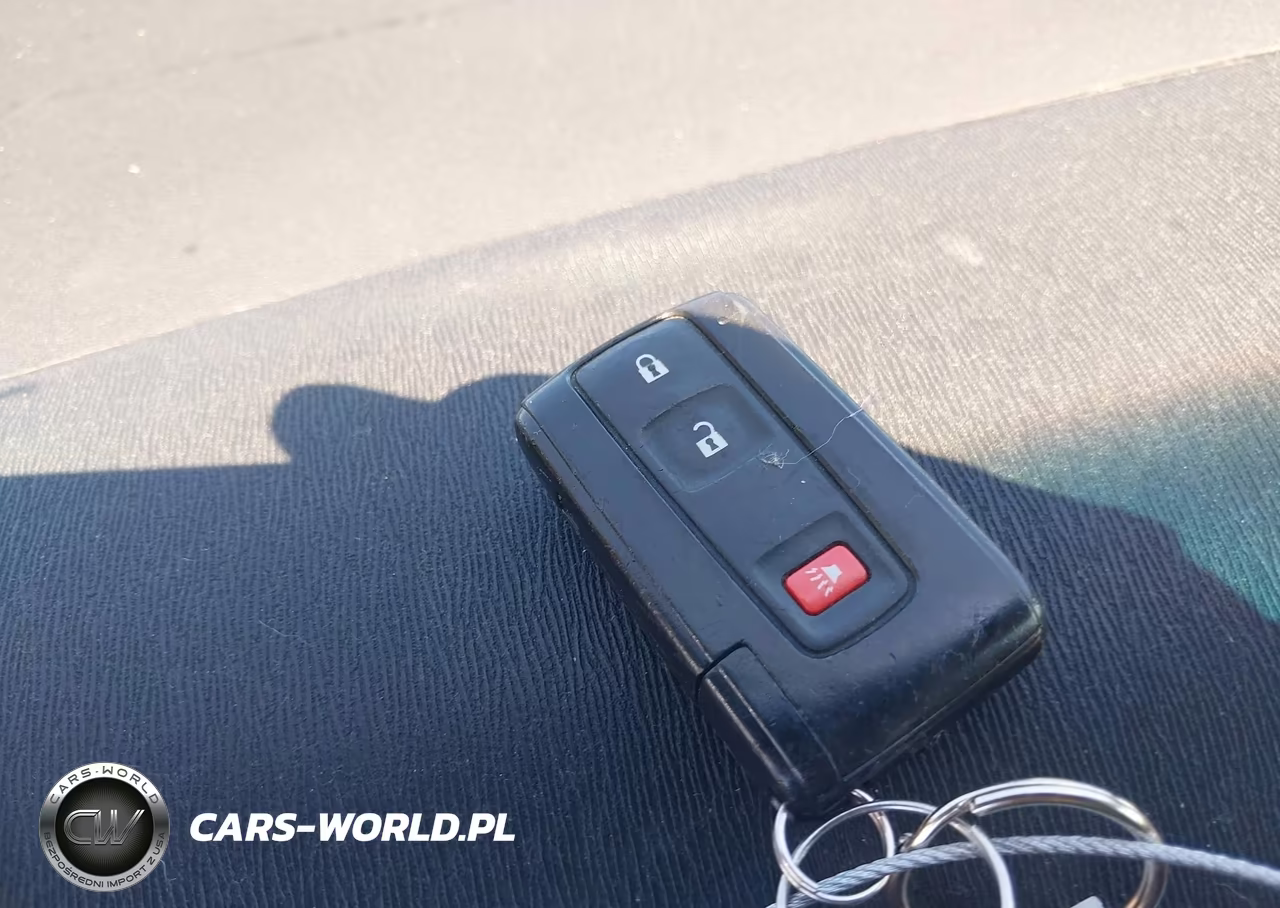2008 Toyota Prius VIN:JTDKB20U383386005 - 11