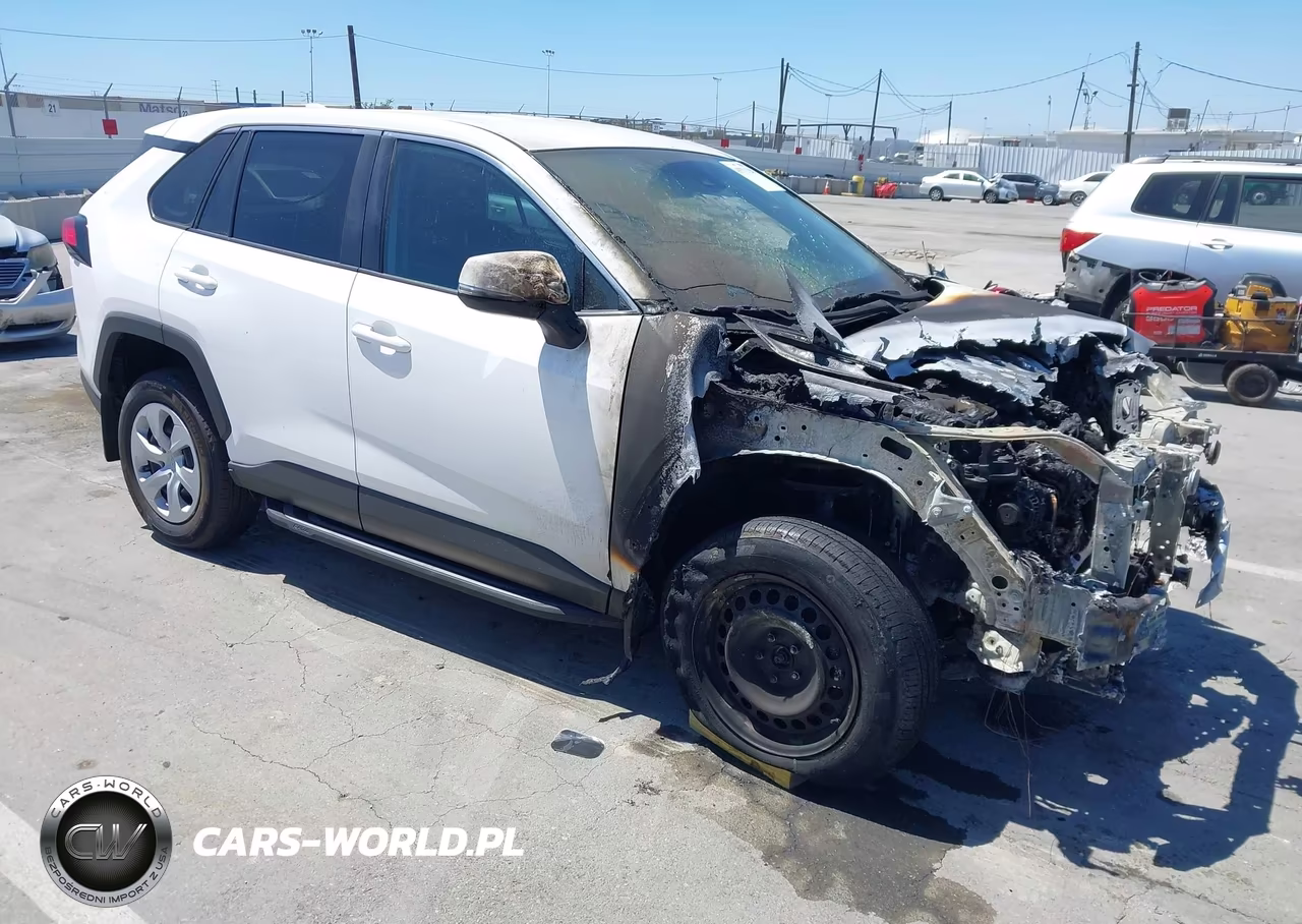 2025 Toyota Rav4 Le – zdjęcie 1 z 11