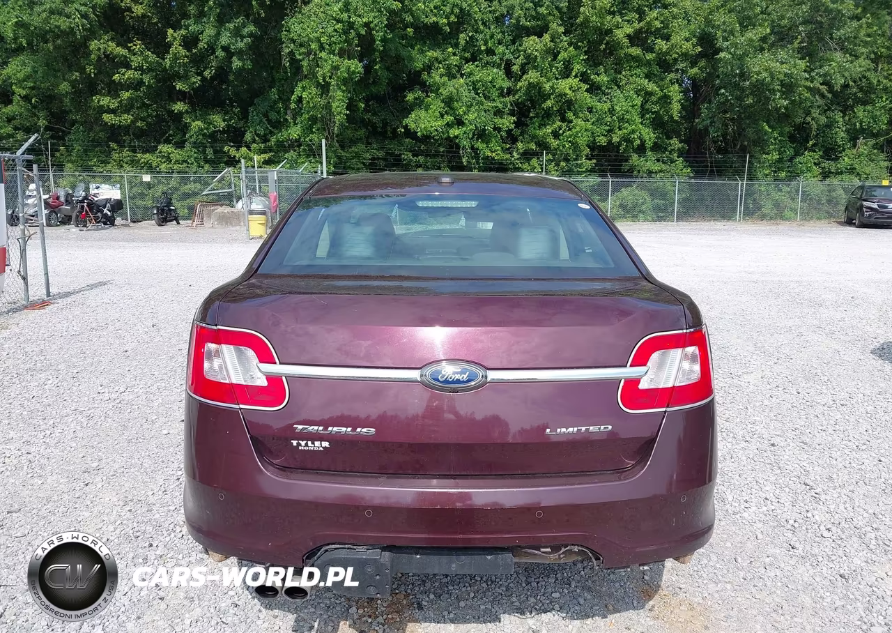 2011 Ford Taurus Limited VIN:1FAHP2FW1BG155856 - 17