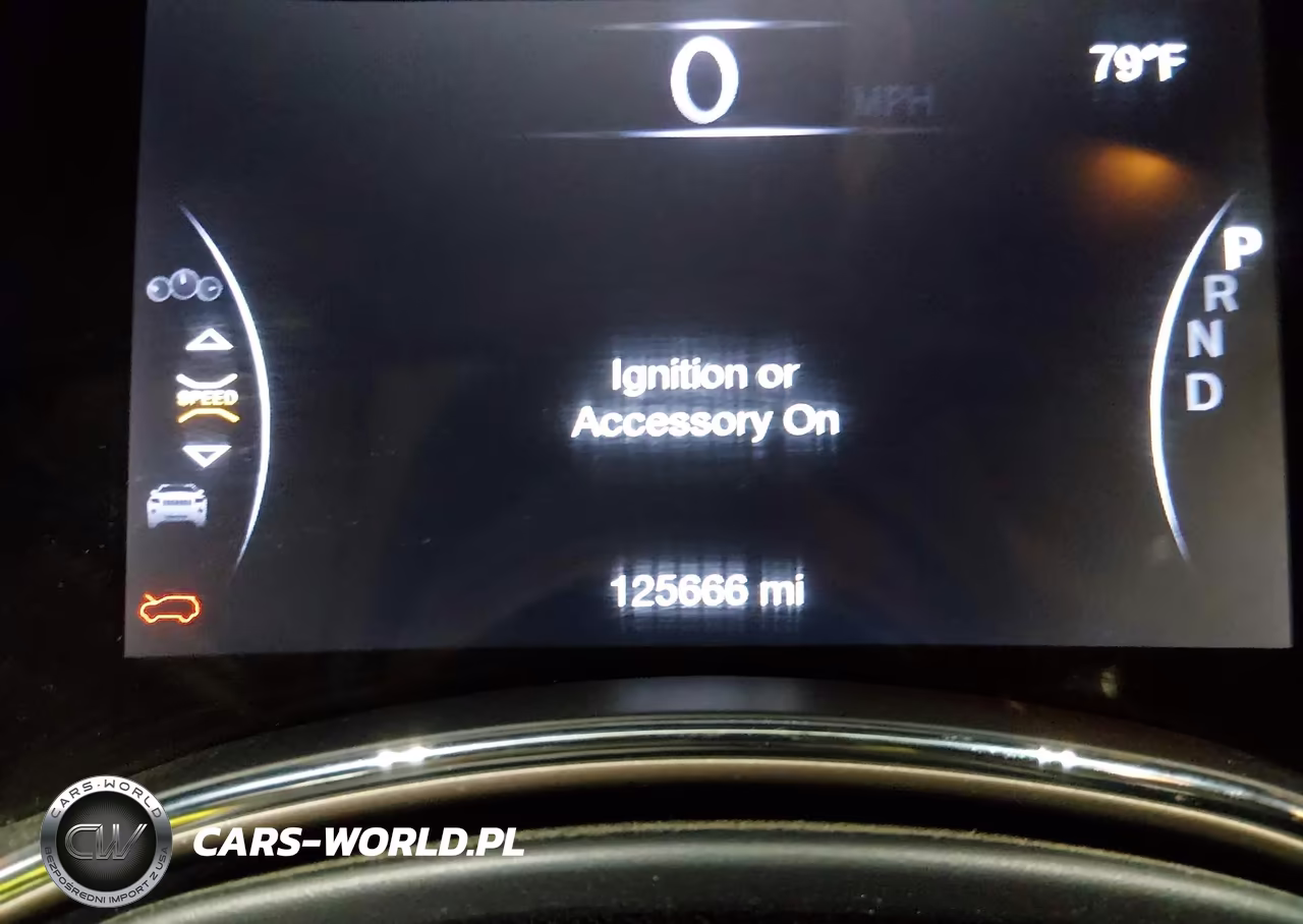 2017 Jeep Grand Cherokee Laredo VIN:1C4RJFAG8HC651700 - 16