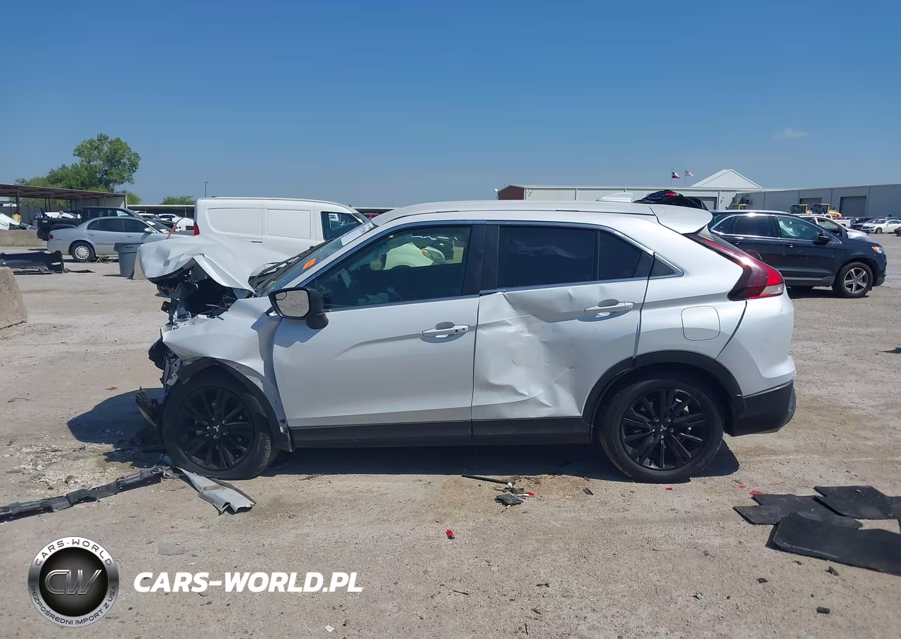 2024 Mitsubishi Eclipse Cross VIN:JA4ATVAAXRZ001983 - 13