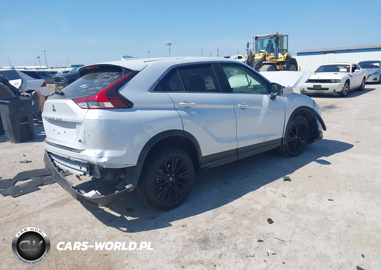 2024 Mitsubishi Eclipse Cross VIN:JA4ATVAAXRZ001983 - 4
