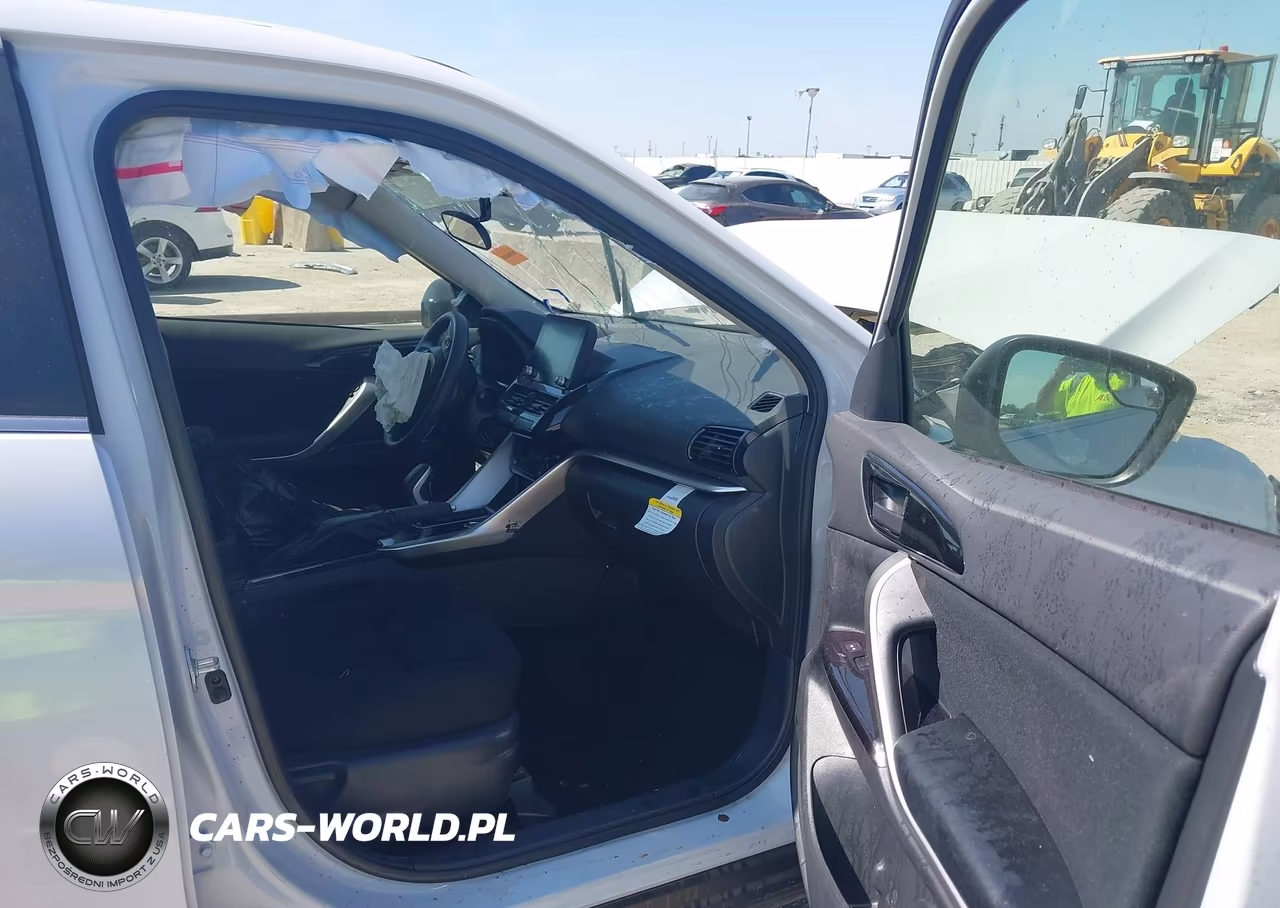 2024 Mitsubishi Eclipse Cross VIN:JA4ATVAAXRZ001983 - 5