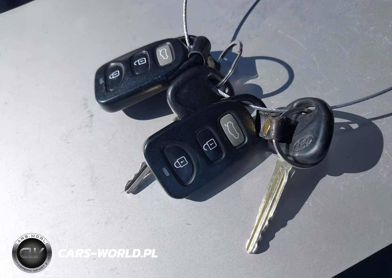 2008 Hyundai Elantra Gls-Se VIN:KMHDU46D68U328563 - 11