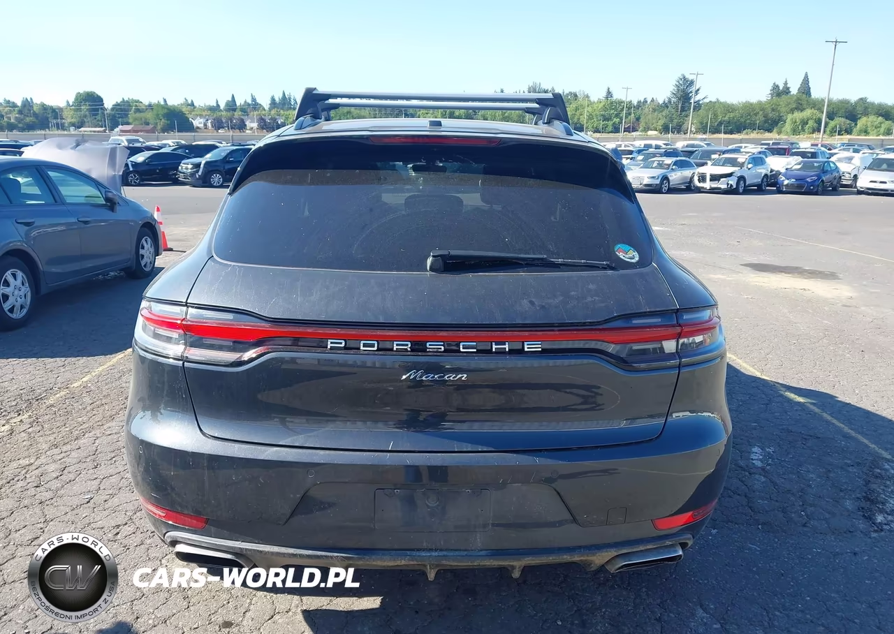 2019 Porsche Macan VIN:WP1AA2A57KLB00197 - 16