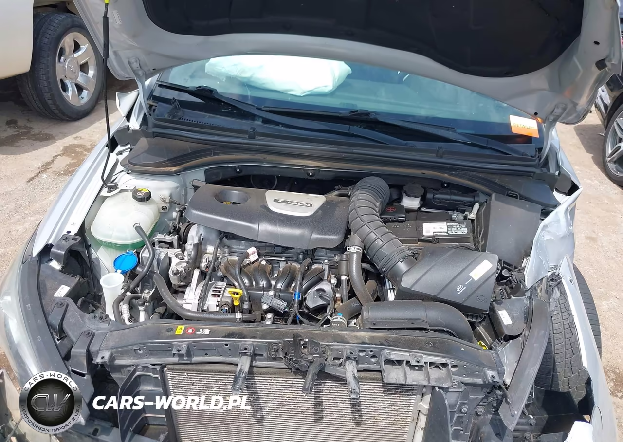 2018 Hyundai Elantra Sport VIN:KMHD04LB6JU483117 - 10