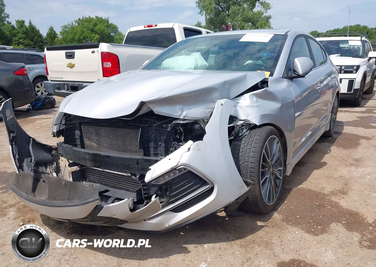 2018 Hyundai Elantra Sport VIN:KMHD04LB6JU483117 - 2