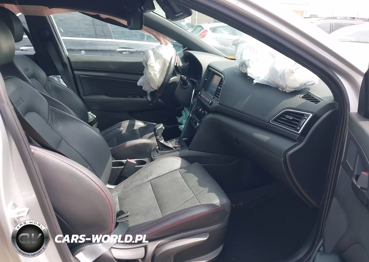 2018 Hyundai Elantra Sport VIN:KMHD04LB6JU483117 - 5