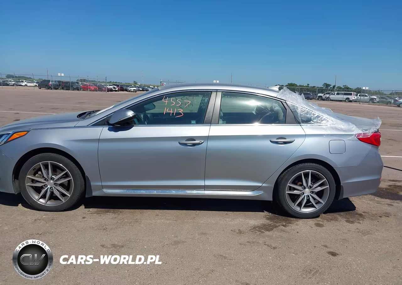 2017 Hyundai Sonata Sport 2.0T VIN:5NPE34AB5HH496805 - 14