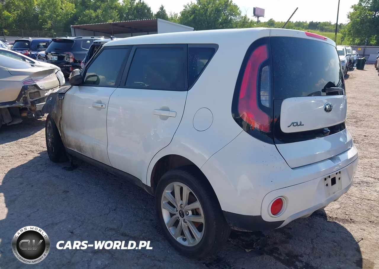 2017 Kia Soul + VIN:KNDJP3A53H7426795 - 3