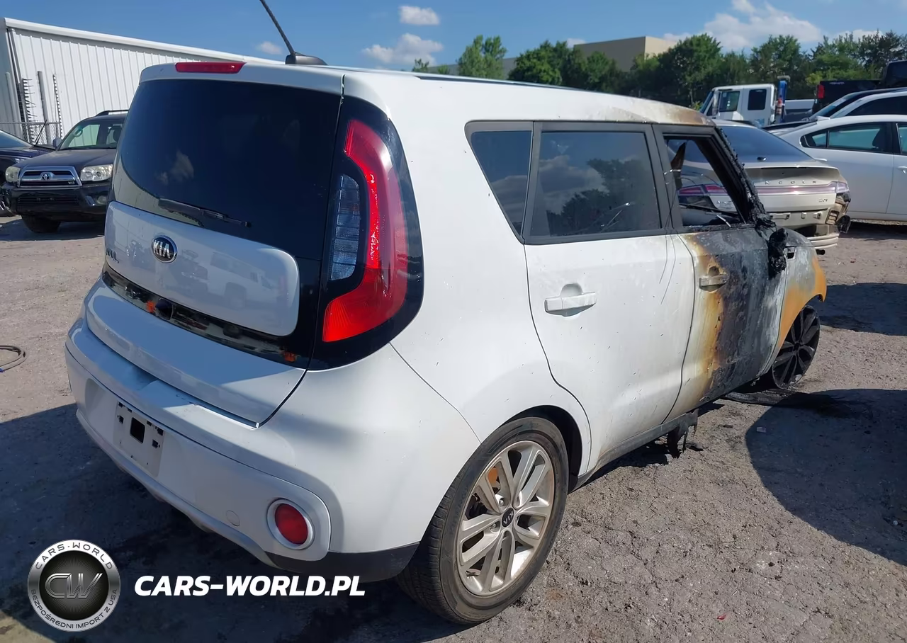 2017 Kia Soul + VIN:KNDJP3A53H7426795 - 4