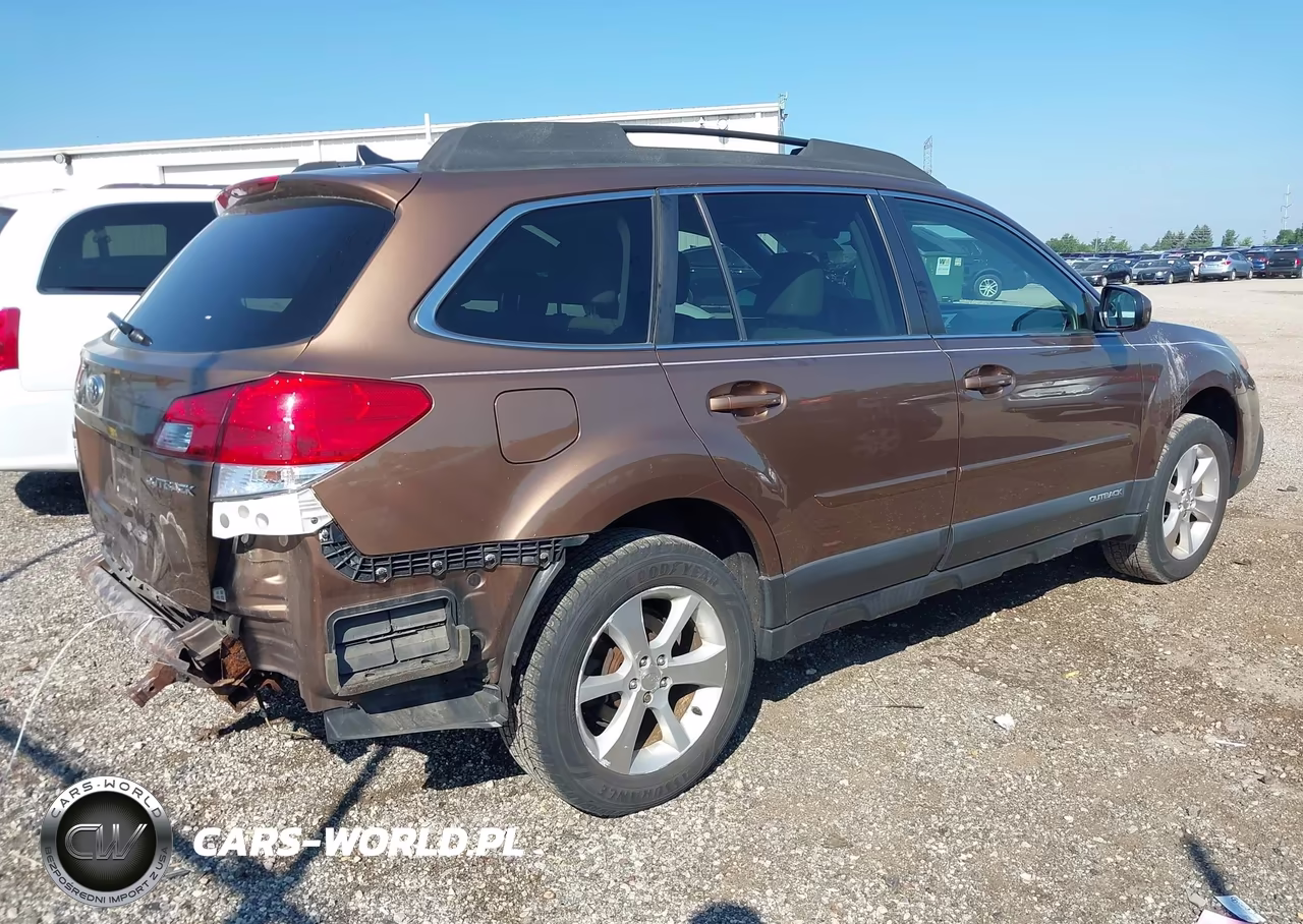 2013 Subaru Outback 2.5I Limited VIN:4S4BRCPCXD3230273 - 4