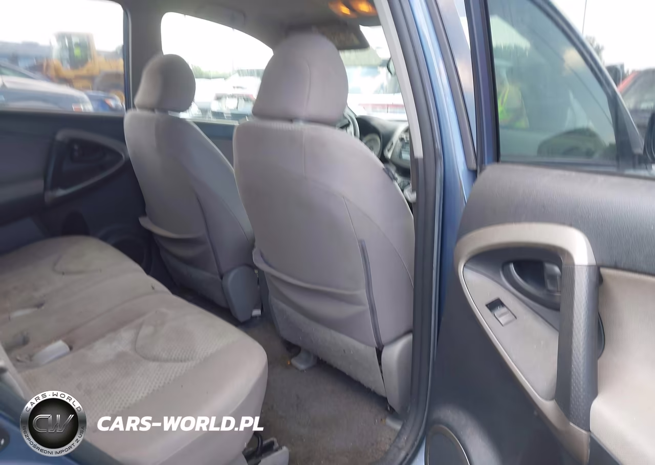 2007 Toyota Rav4 VIN:JTMZD33V676046878 - 8