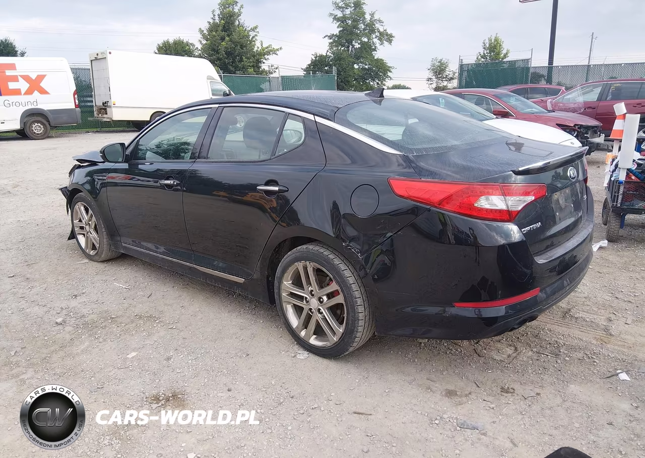 2013 Kia Optima Sx VIN:5XXGR4A68DG125718 - 3