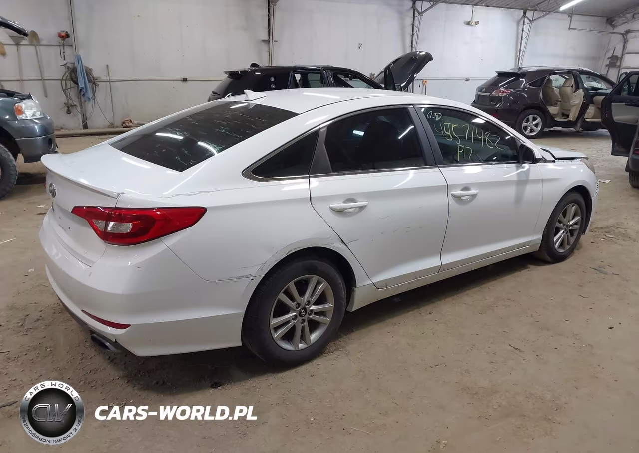 2017 Hyundai Sonata Se VIN:5NPE24AF7HH589038 - 4