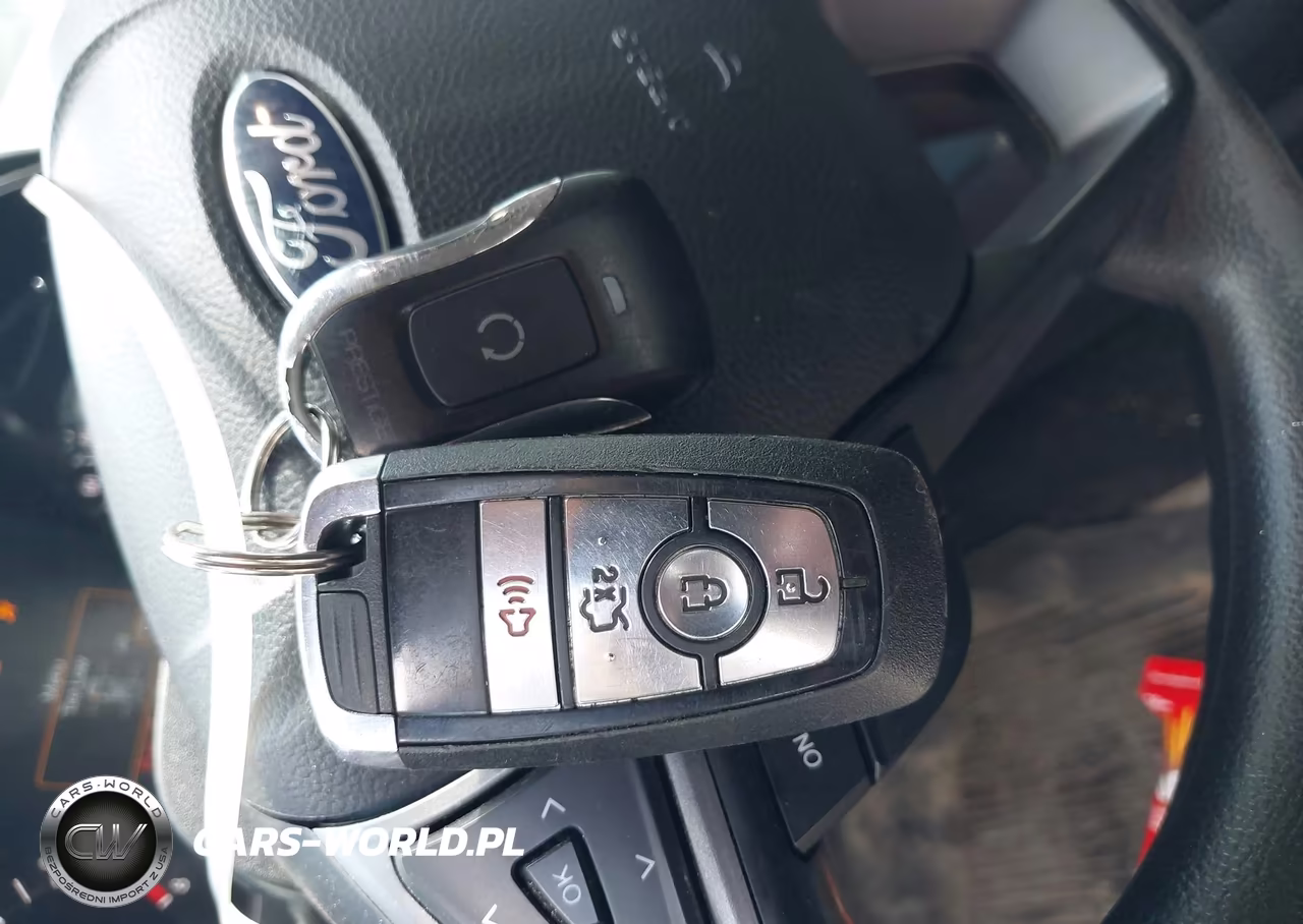 2018 Ford Fusion Se VIN:3FA6P0H71JR106116 - 11