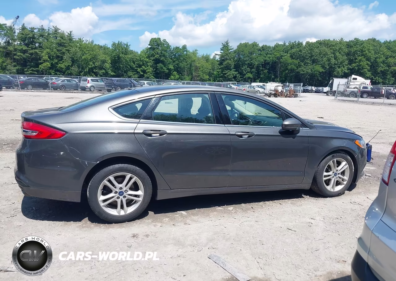 2018 Ford Fusion Se VIN:3FA6P0H71JR106116 - 13